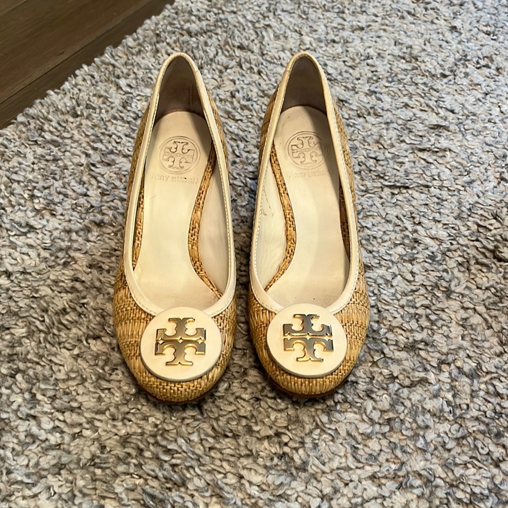 Tory Burch Wedges size 5